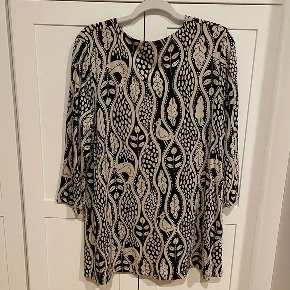 Gudrun Sjoden unworn Leaf abstract Pattern tan and black Tunic Top Size Large - Picture 2 of 4